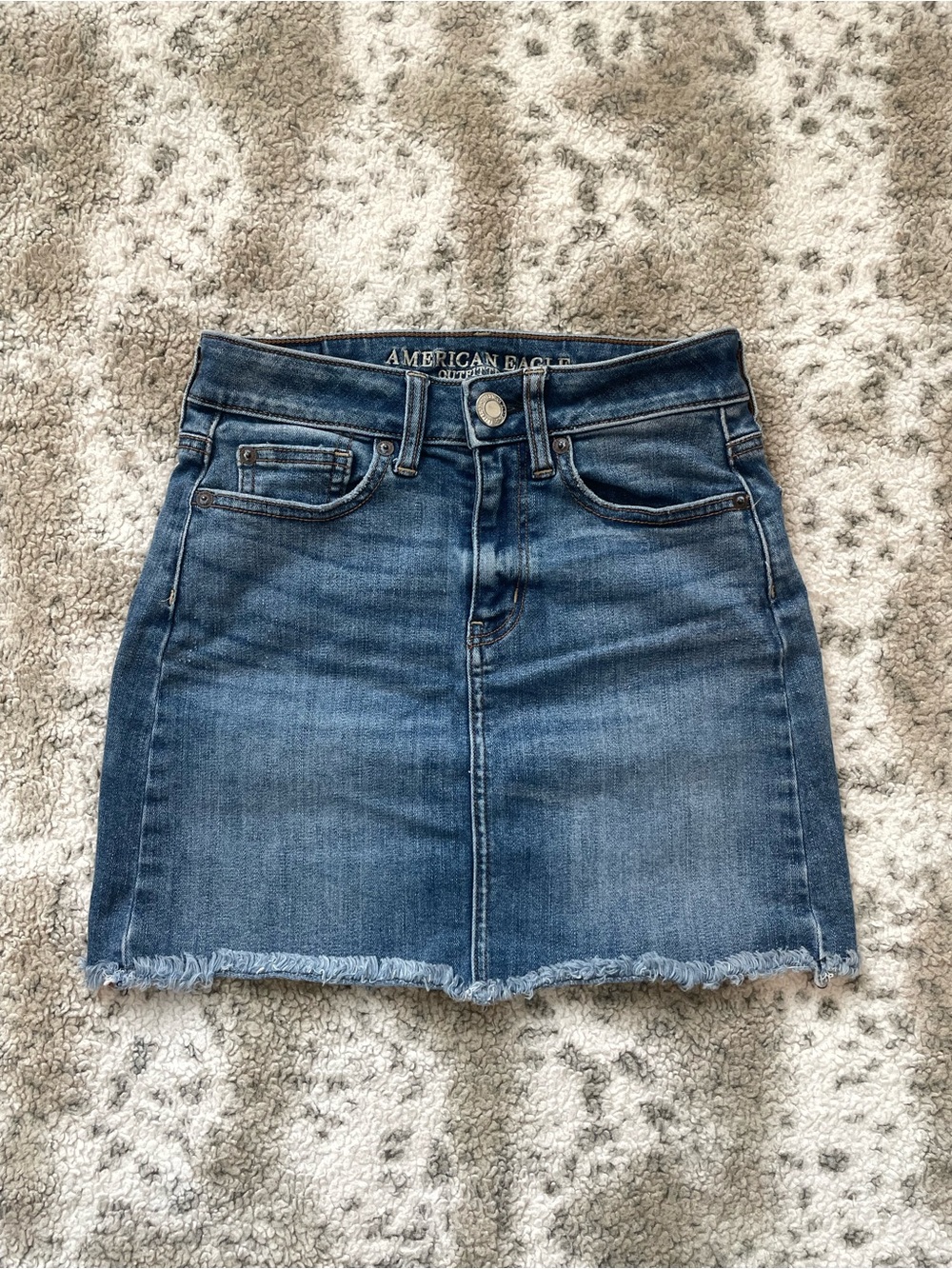 American eagle mini skirt